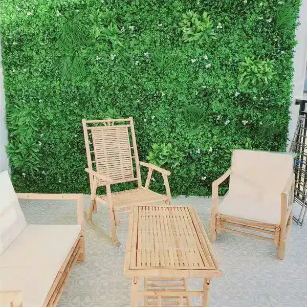 Green Walls & Vertical Gardens