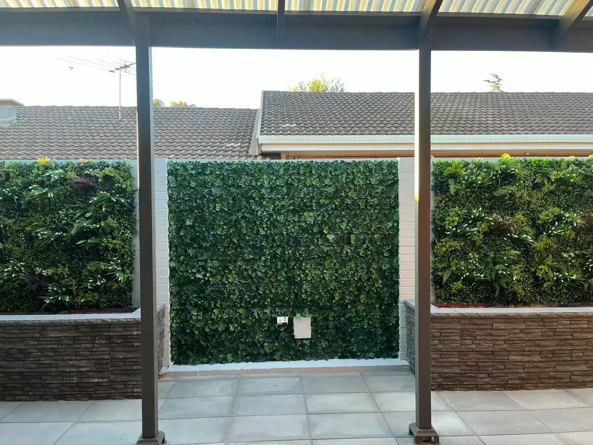 Boston Ivy Leaf Screen Green Wall Panel UV Resistant 1m x 1m