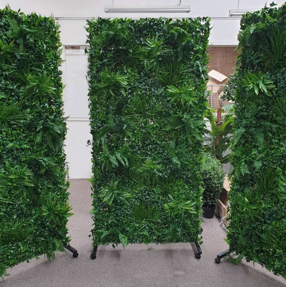 Versatile and Premium Flower Wall Stand / Portable Event Screen with Wheels 2m x 1m