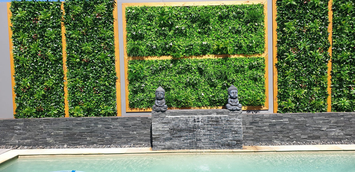 Luxury White Oasis Vertical Garden / Green Wall UV Resistant 1m x 1m