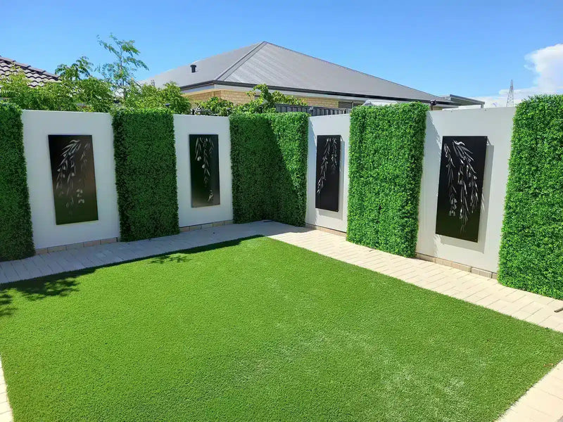 Fantastic Landscape Design of a backyard with Deluxe Buxus Hedge Panels