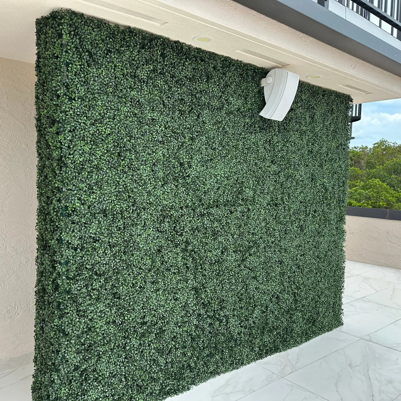 Boxwood Hedge Screen Green Wall Panel UV Resistant 100cm x 100cm