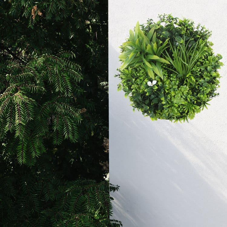 Flowering White Artificial Green Wall Disc UV Resistant 50cm (White Frame)