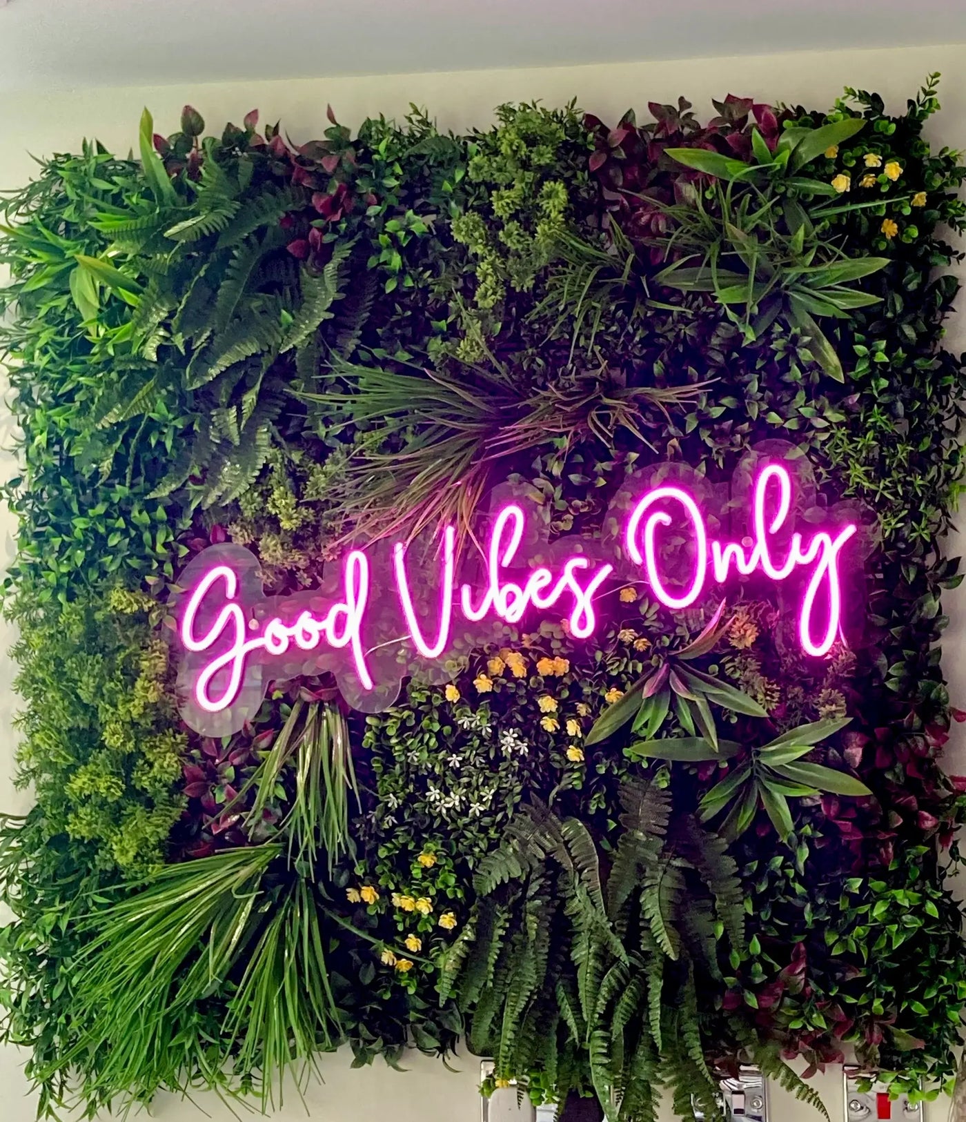 Luxury Country Fern Recycled Vertical Garden / Green Wall UV Resistant 100cm x 100cm