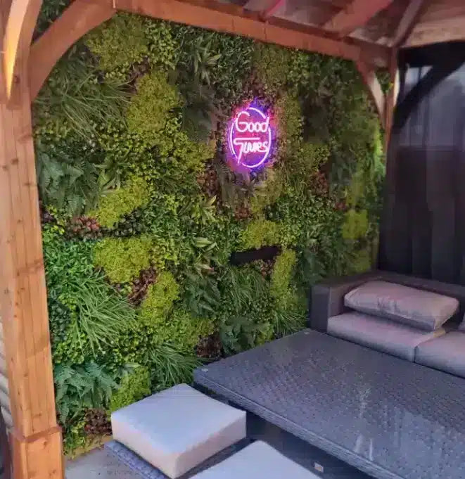 Luxury Country Fern Recycled Vertical Garden / Green Wall UV Resistant 100cm x 100cm