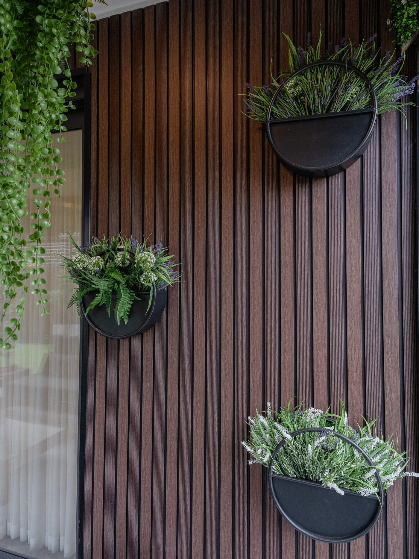 Premium Floating Half Moon / Semi Circle Metal Wall Planter | Onyx Black 45cm