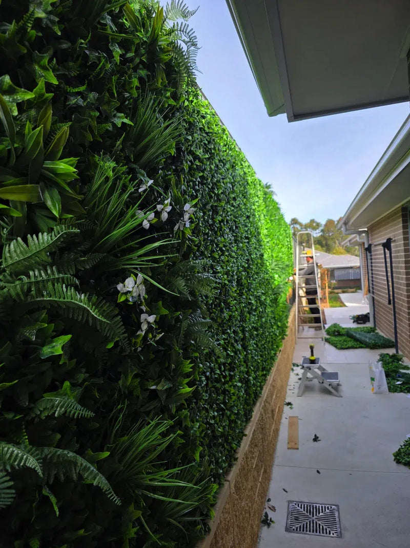 Textured Green Wall with Dual Panel Design