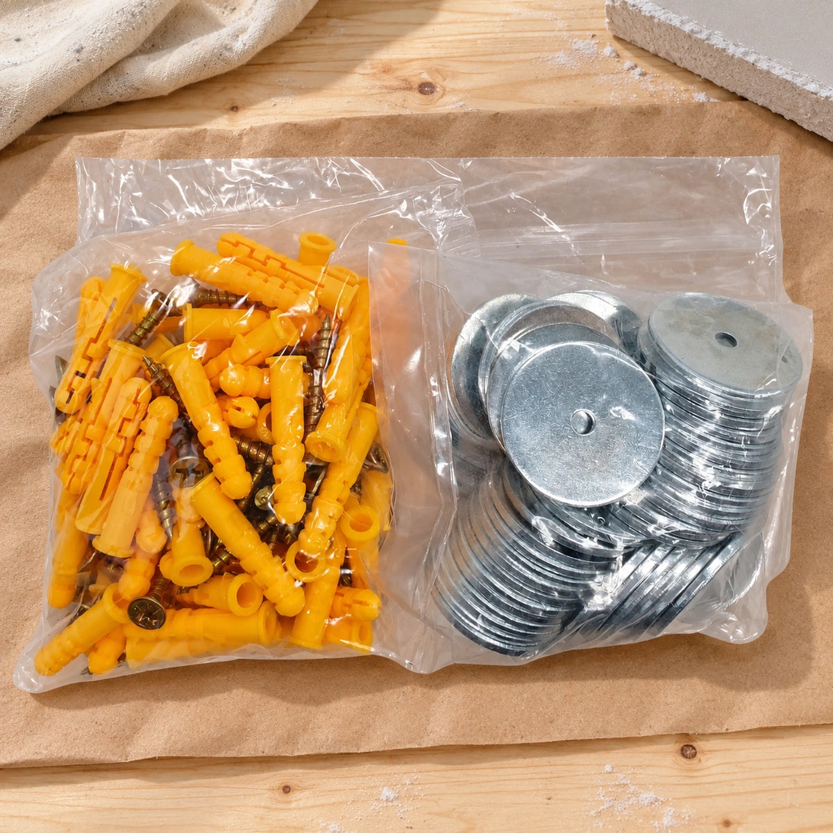 Budget Pack Screw, Washer & Plug Kit (Timber, Drywall and Plaster) 50 Pack - styled product image C