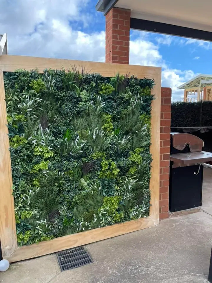 Premium Living Wall Mixed With Beautiful Decking Border