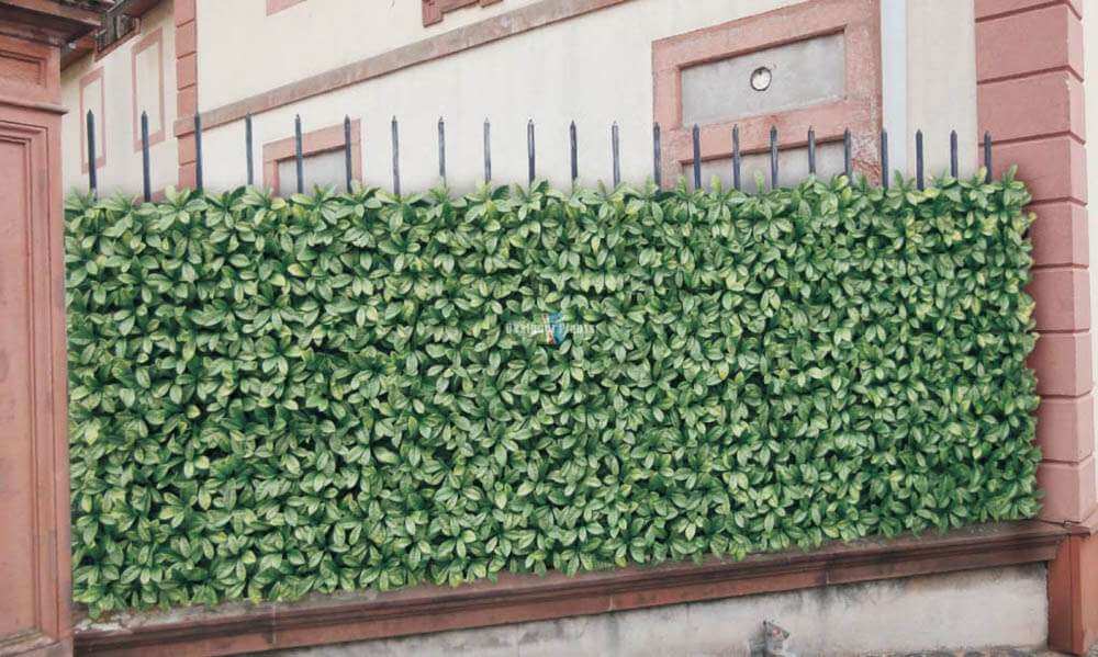 Laurel Hedge Panels UV Resistant Sample