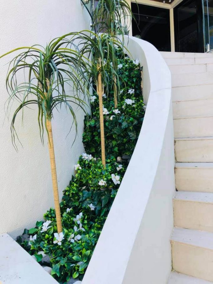 artificial flowering jasmine stem