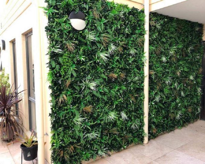 wild tropics bushy vertical garden panel