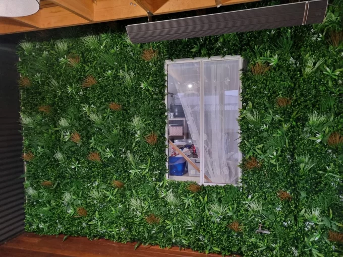 Stunning Wild Tropics Wall Feature