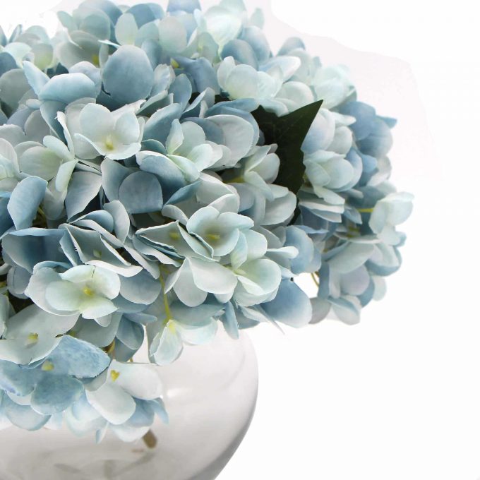 Side View Flower and Vase Flowers Artifiical Hydrangea with Glass Vase (Artificial Flowering Blue Hydrangea)