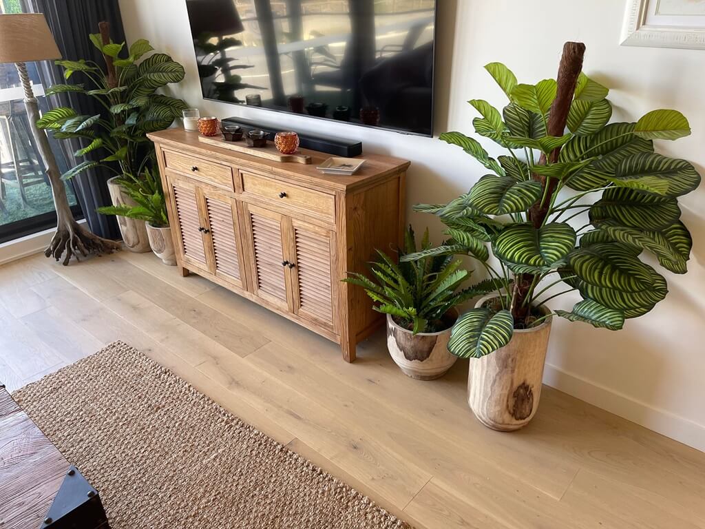 Every Room’s Decor with Artificial Plants