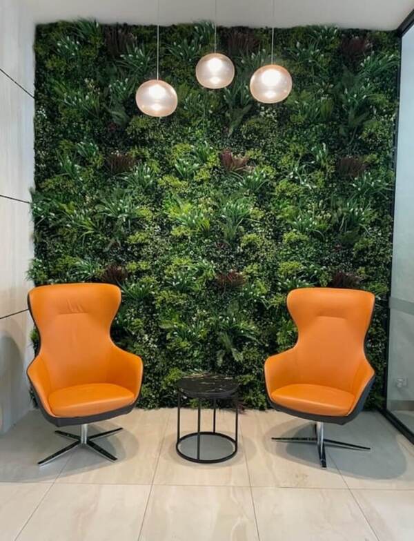 waiting room decor