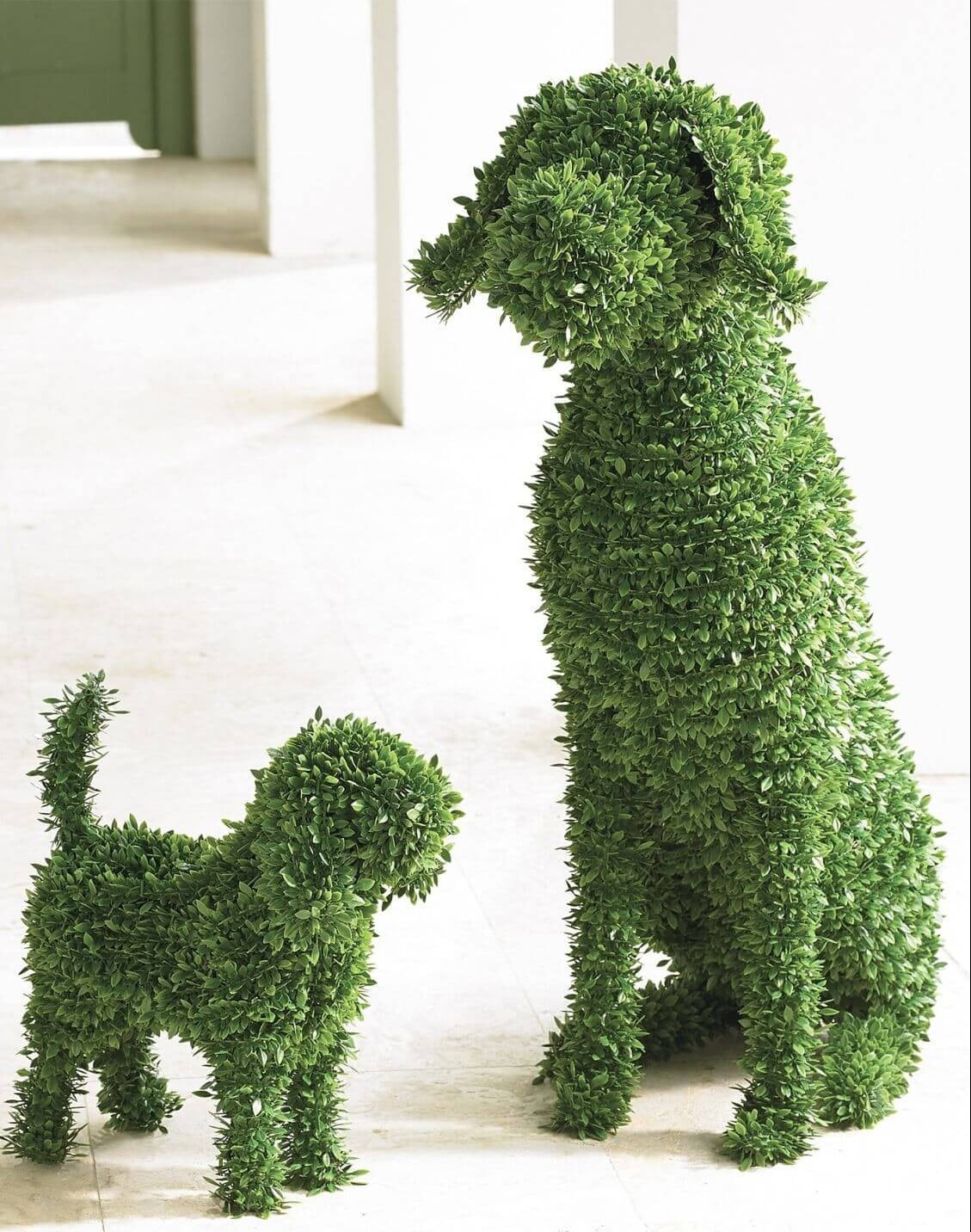 Artificial topiary animal / fake hedge animal